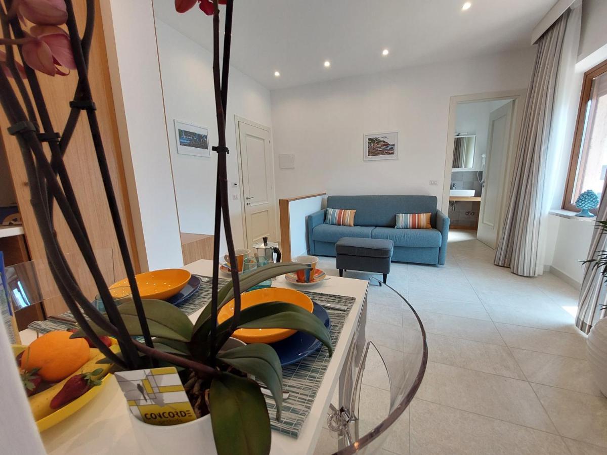 Mistral Luxury Suites Sorrento Exterior foto